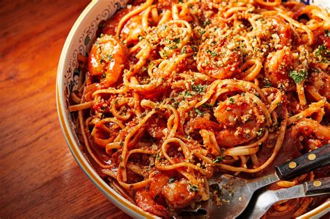 Add the shrimp and saute for about a minute, toss, and continue cooking until just cooked through, about 1 to 2 minutes. . Ina garten shrimp fra diavolo